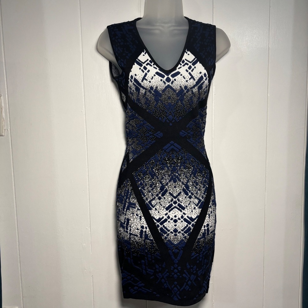 BCBGMAXAZRIA Geometric Gradient Jacquard Knit Sheath Bodycon‎ Dress Sz XS